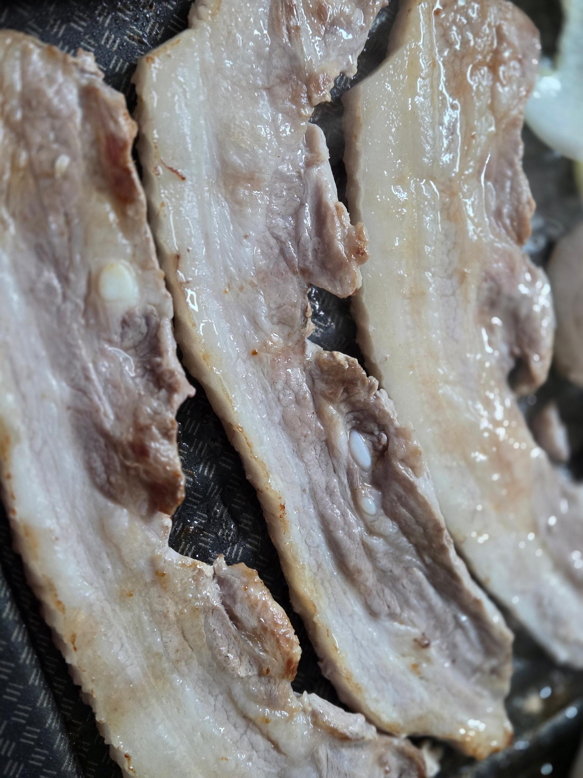 광주축협 한돈 삼겹살 1kg + 600g 추가증정