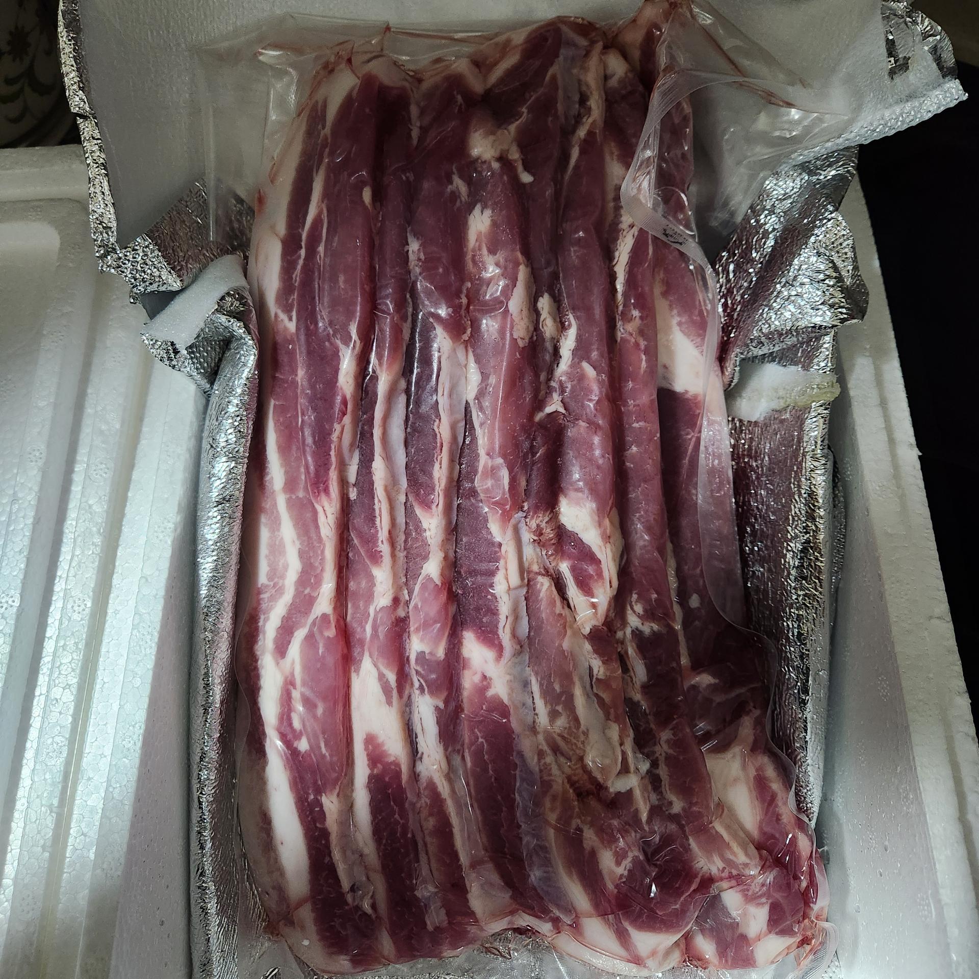 [EVENT] 현대식육식당 프리미엄 돼지고기 1kg (오겹살, 목살, 등갈비 중 선택) + 각 부위별 200g 증량