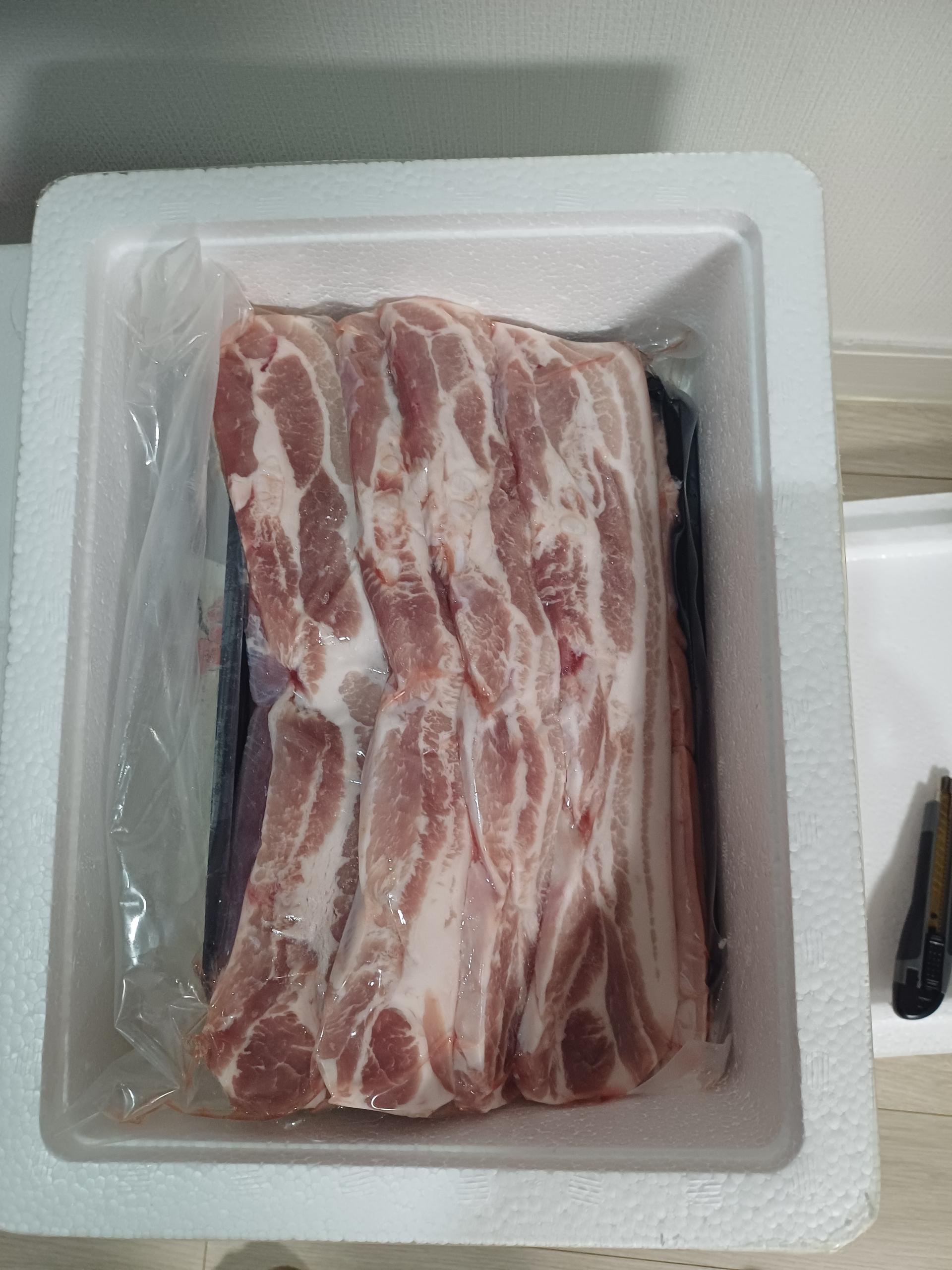 100% 국내산 한돈세트 최대 1.8kg 증정