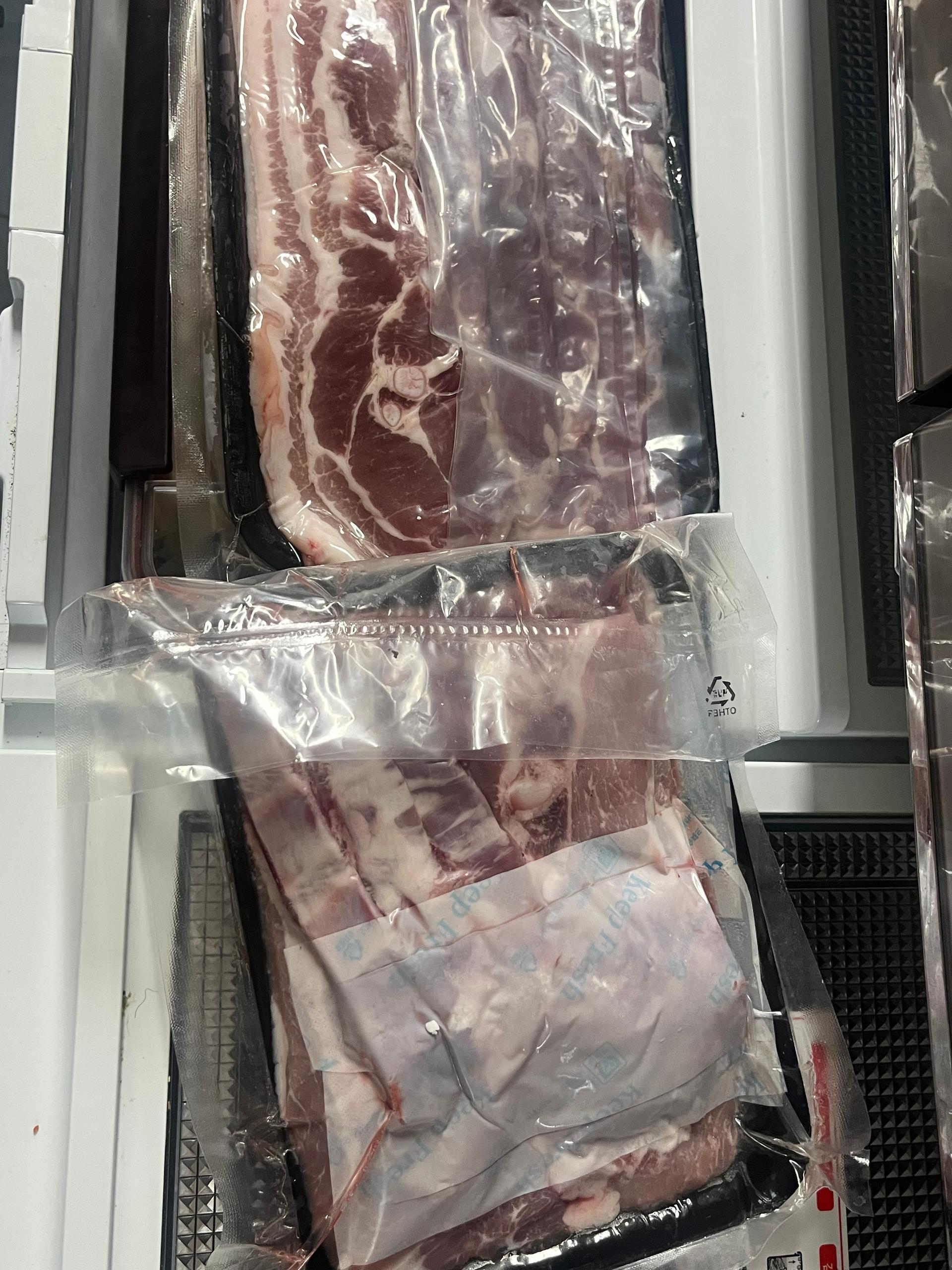 100% 국내산 한돈세트 최대 1.8kg 증정