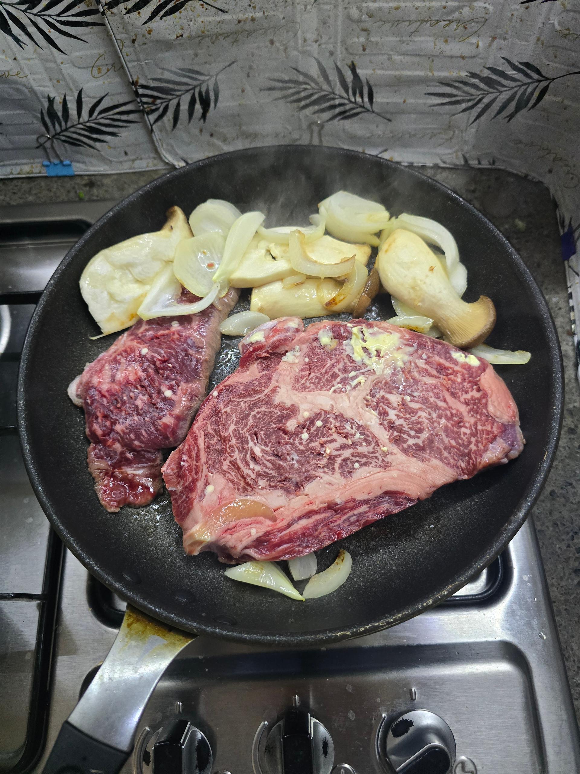 소고기 등심 300g+300g