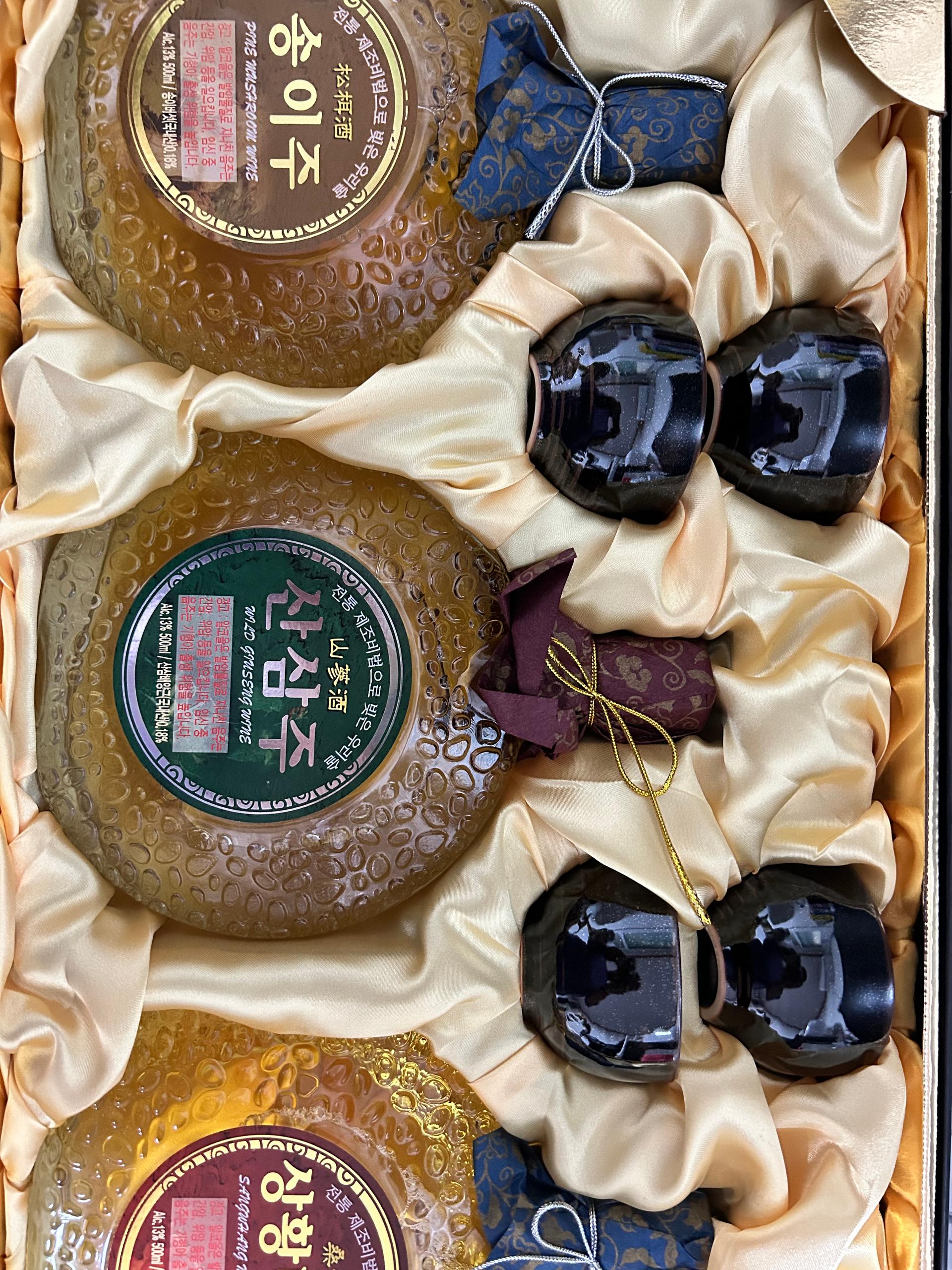 백운주가 전통주 백운명주 30호 선물세트(송이·산삼·상황버섯)