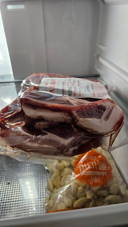 돈육삼겹목살구이세트 2.2kg (삼겹살 1.2kg + 목살 1kg)-1