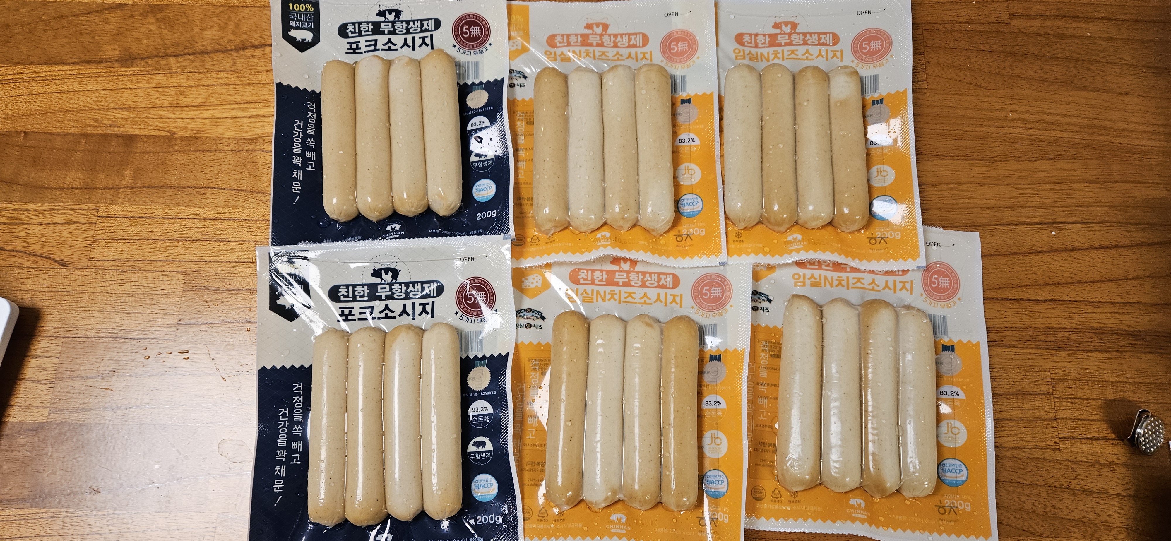 친한 무항생제 임실N치즈(4팩) & 포크(2팩) 소시지 세트