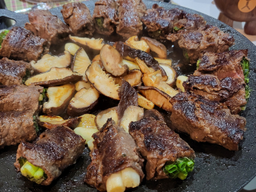 영암매력한우 1등급 이상 한우불고기 700g-4