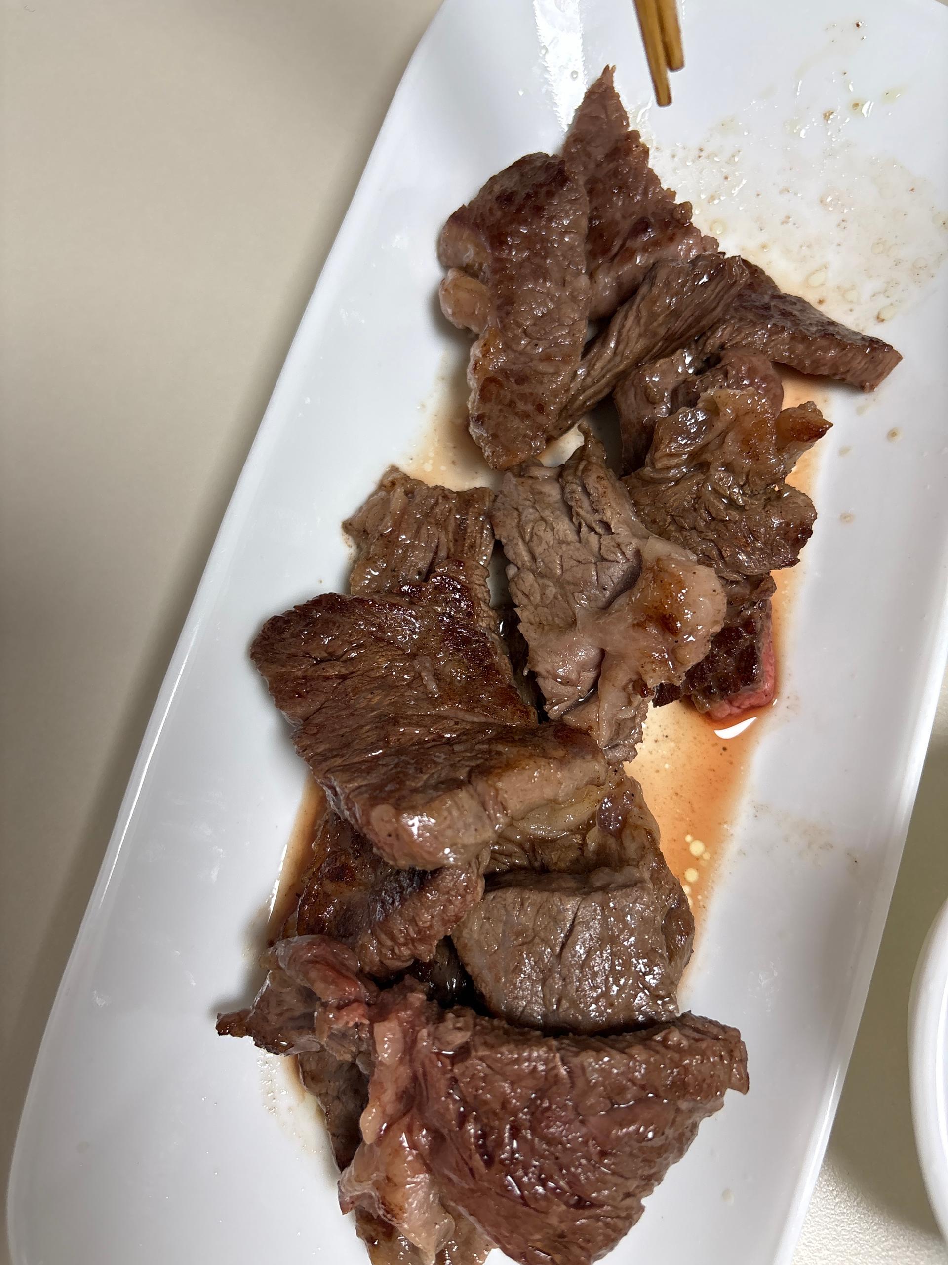 [EVENT] 영암매력한우 1등급이상 한우꽃등심 250g(+국거리/불고기 200g 랜덤발송)