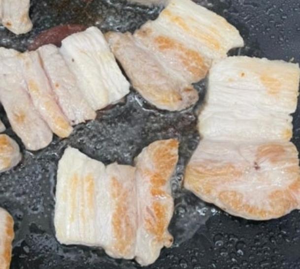 통영 명품 한돈 선물세트 (삼겹 500g+목심 500g) + 부위별 100g 추가 증량