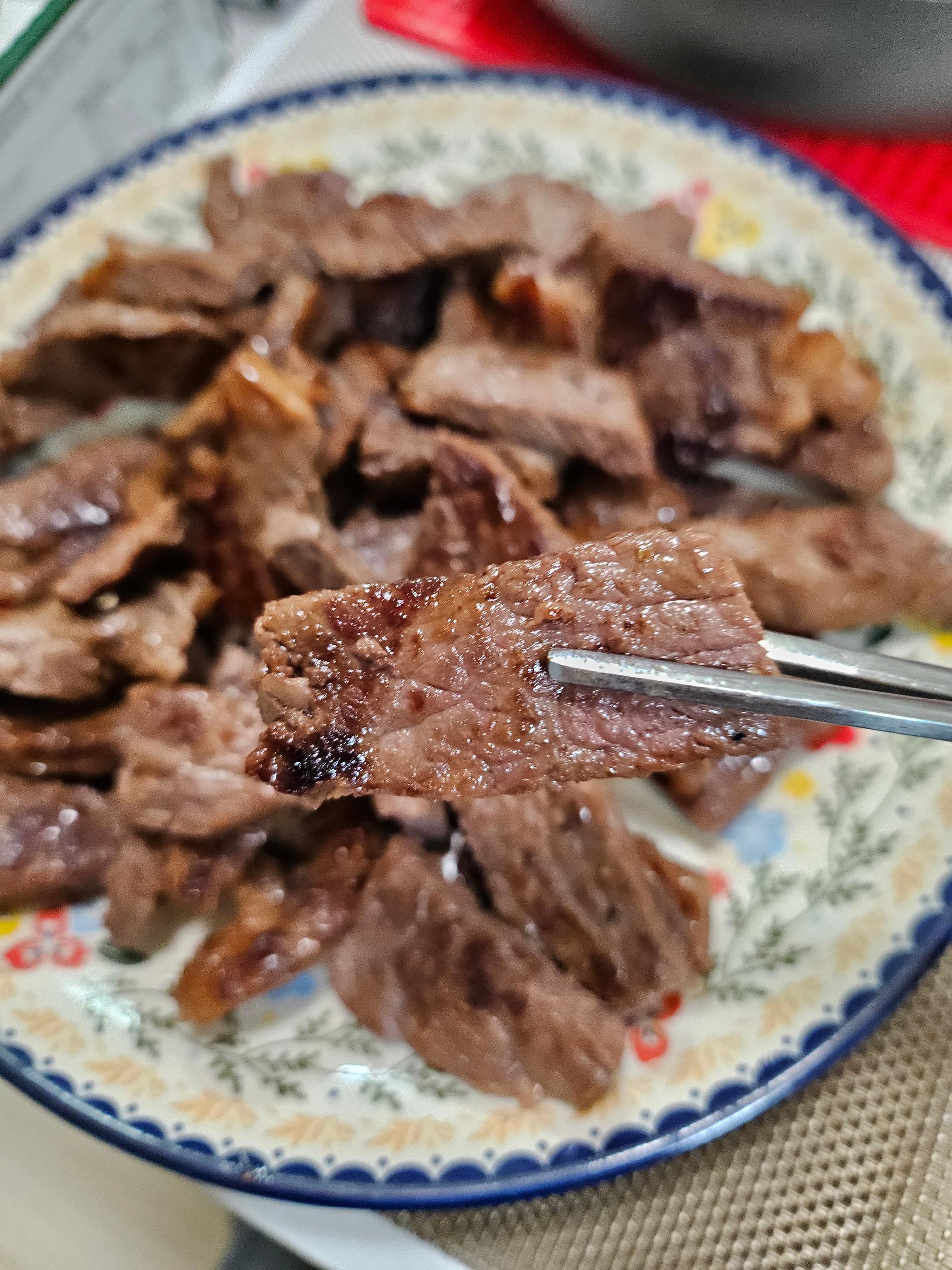 광주축협 한우 등심 1등급 350g (250g + 100g 추가증정)