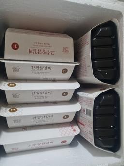 프롬웰 일인식탁 닭갈비 세트 (간장닭갈비 3팩 + 고추장닭갈비3팩) + 랜덤 1팩 추가-1