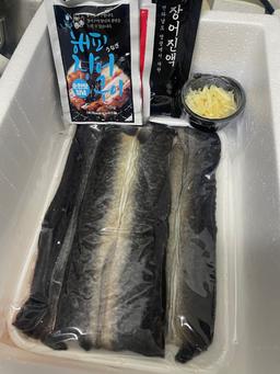 영광 민물장어 1kg (600g내외) + 100g 추가증정 + 장어즙 2포 추가증정-1