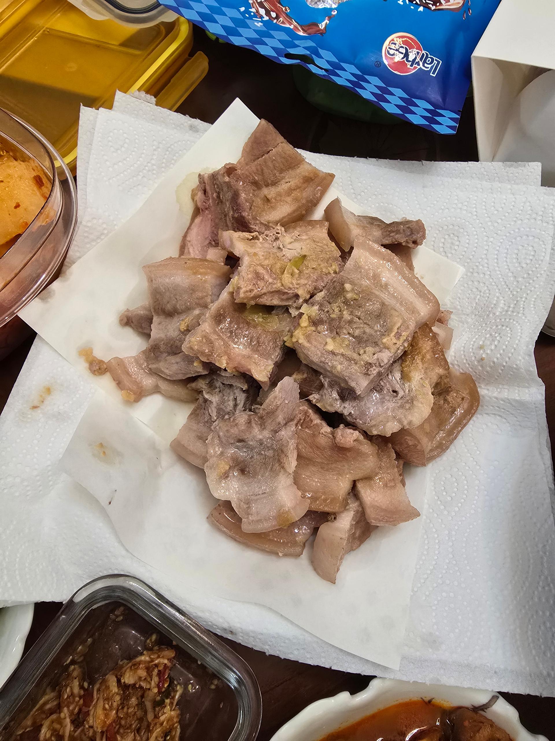 [EVENT] 현대식육식당 프리미엄 돼지고기 1kg (오겹살, 목살, 등갈비 중 선택) + 각 부위별 200g 증량