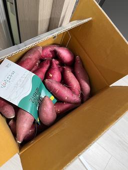 [EVENT] 무농약 김의준 꿀고구마 (대 3kg + 대/하 3kg) + 대 2kg 추가증정-1