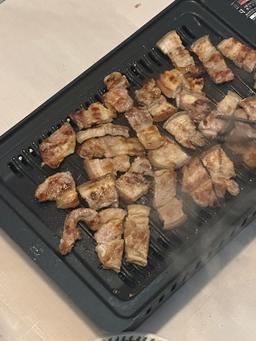 제주양돈농협 삼겹구이용 (500g 2개) + 앞다리 300g 선물 세트-2