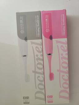  닥터이엘 진동칫솔 4개입 세트(미세모 2개, 소프트미세모, 초극세모) + 개당 리필 포함 증정-1