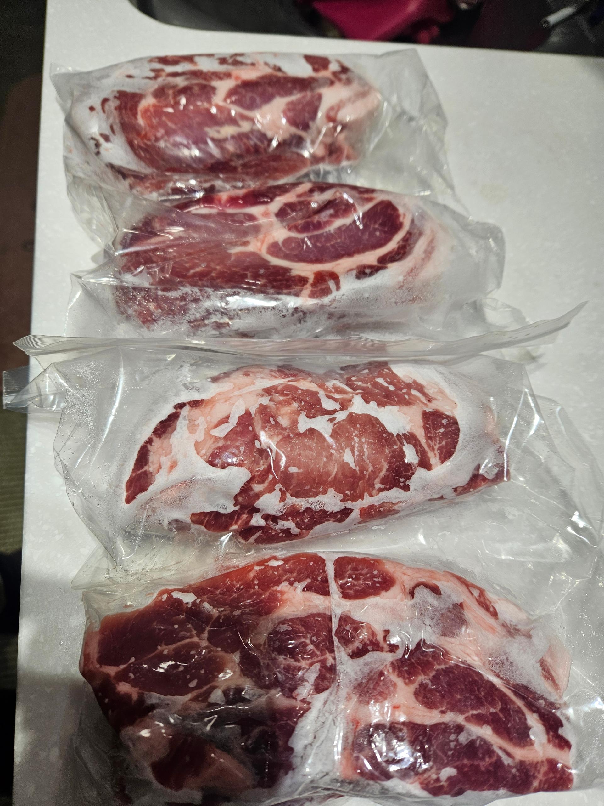 마이돈포크 냉장 목살 1.4kg, 삼겹살 1.2kg 중 택일