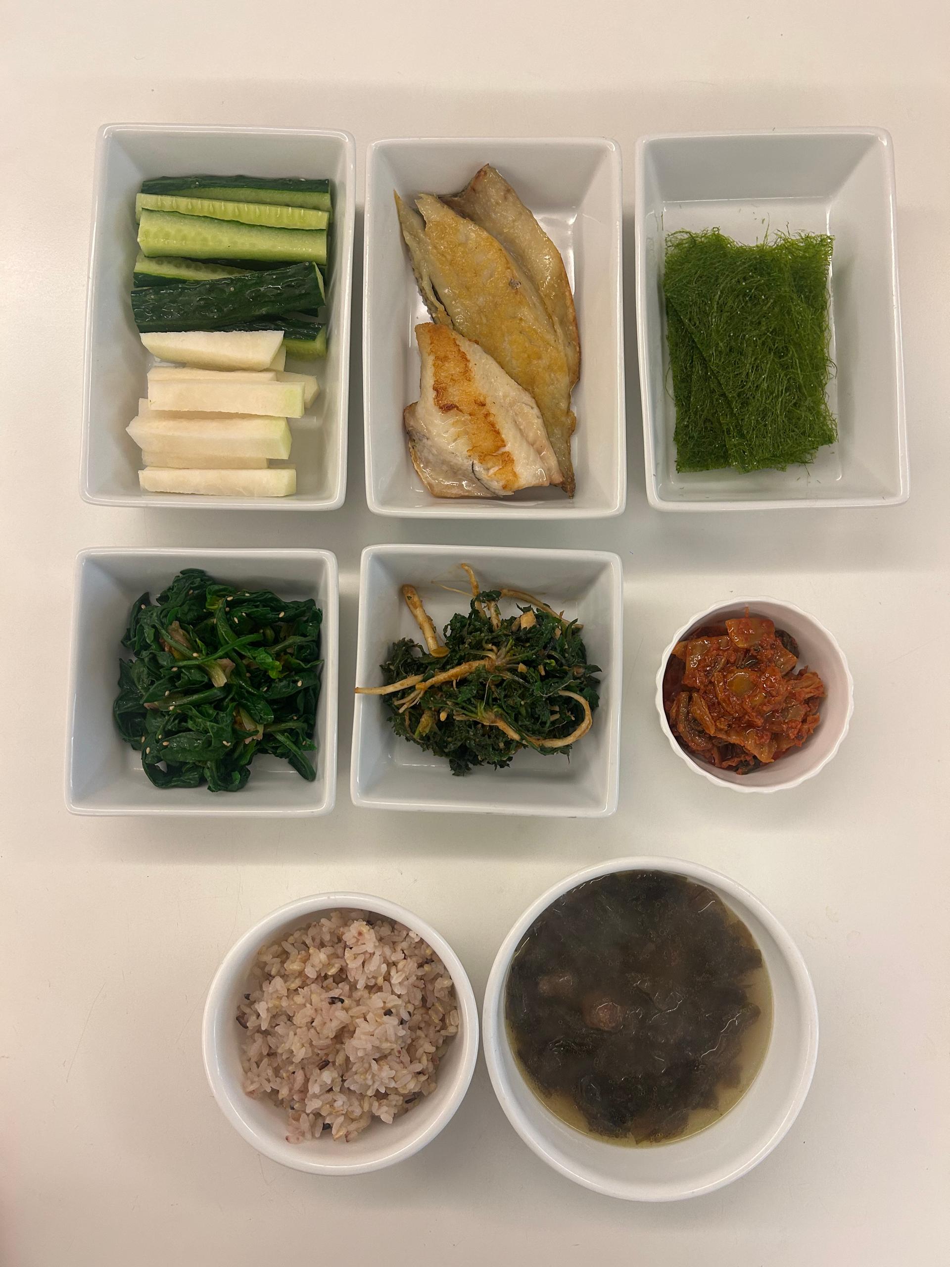 현대건어물 반건조 민어 5마리 이미지