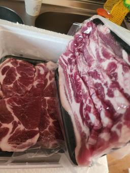 100% 국내산 한돈세트 최대 1.6kg 증정-1