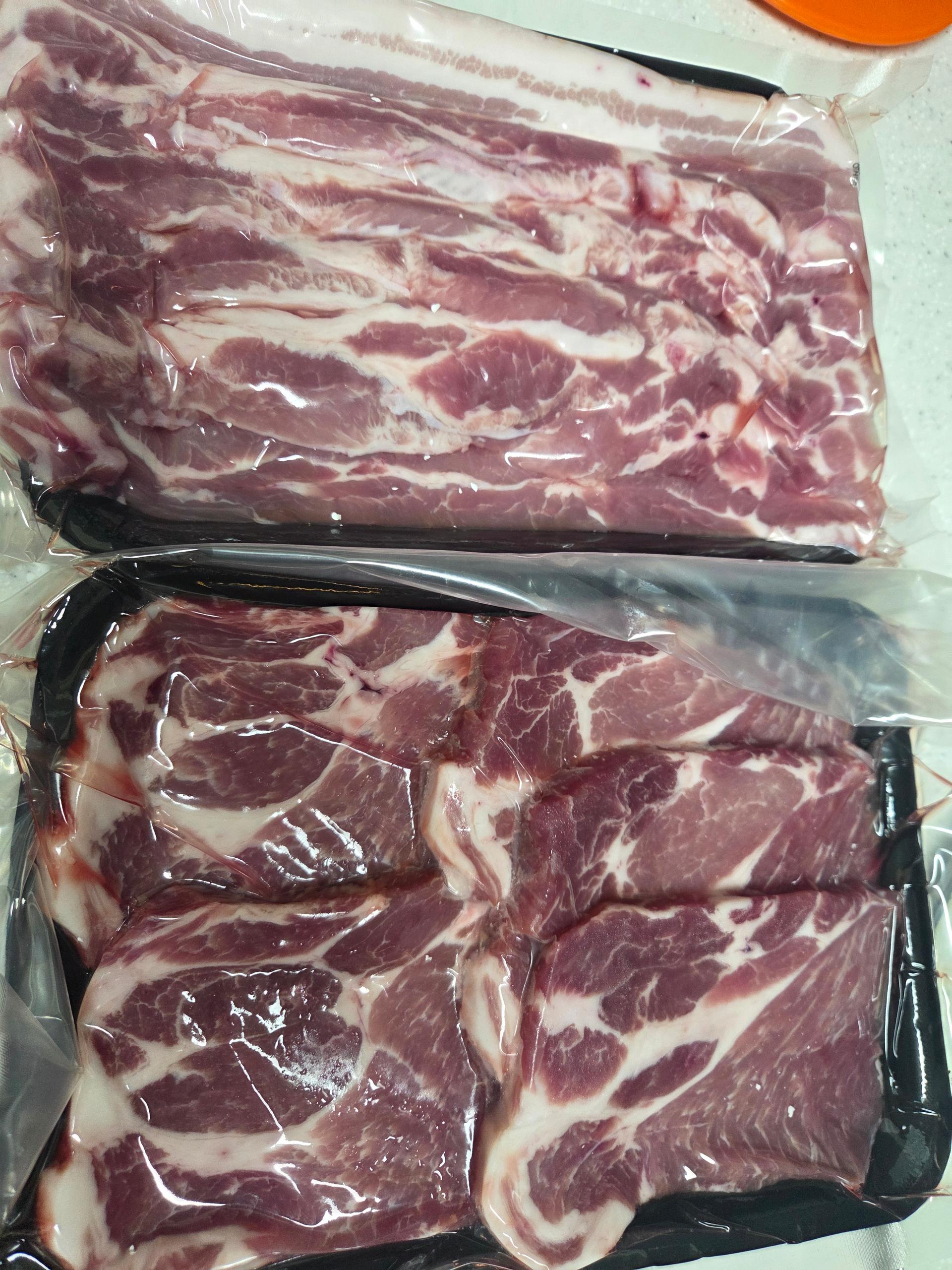 100% 국내산 한돈세트 최대 1.6kg 증정